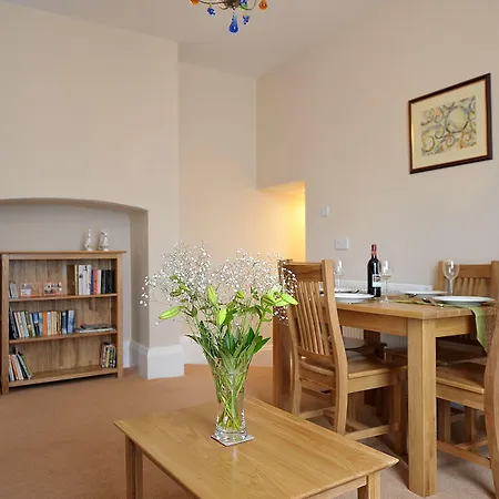 Hotel The Riverside *